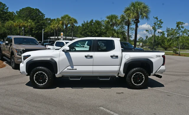 2025 Toyota Tacoma TRD Off-Road