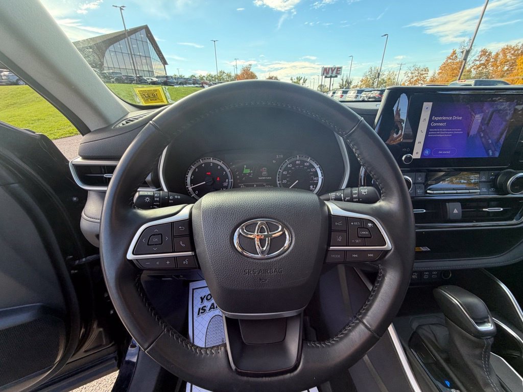 Used 2023 Black Toyota XLE image 28