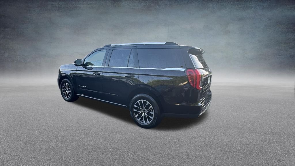 Used 2025 Black Metallic Ford Platinum image 5