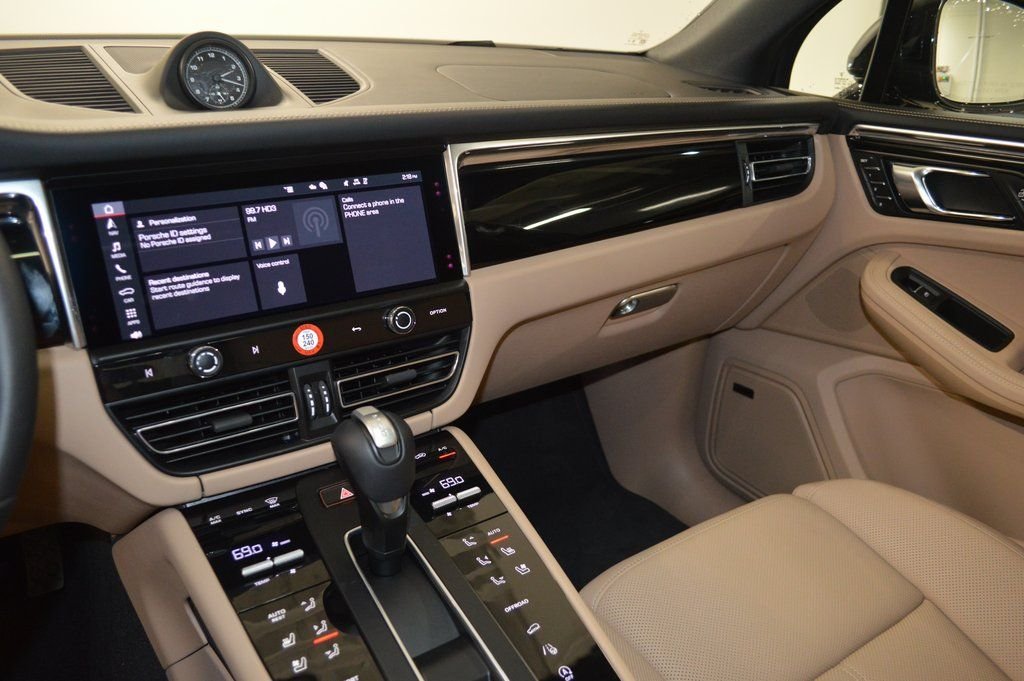Used 2025 Black Porsche  image 24