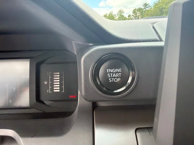 Used 2024  Toyota SR5 image 25