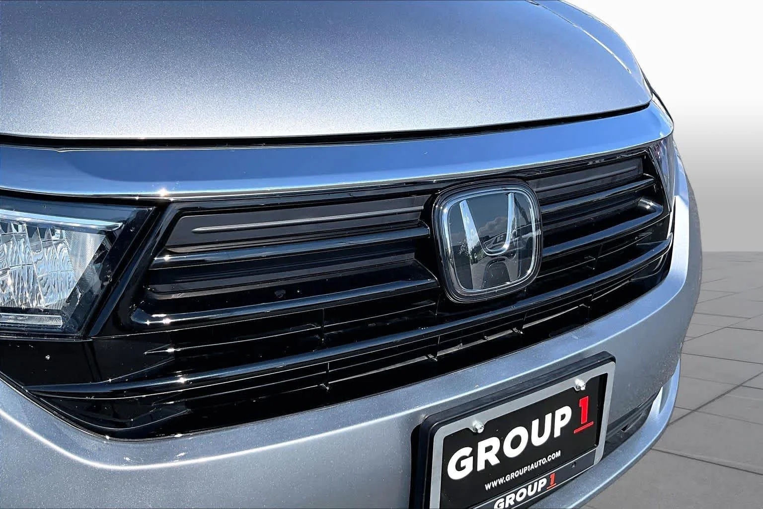Used 2023 Lunar Silver Metallic Honda EX-L image 30