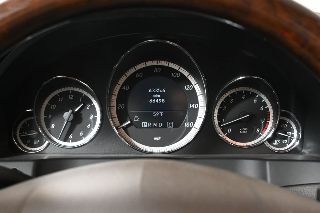 Used 2010 Capri Blue Metallic Mercedes-Benz E 350 image 19