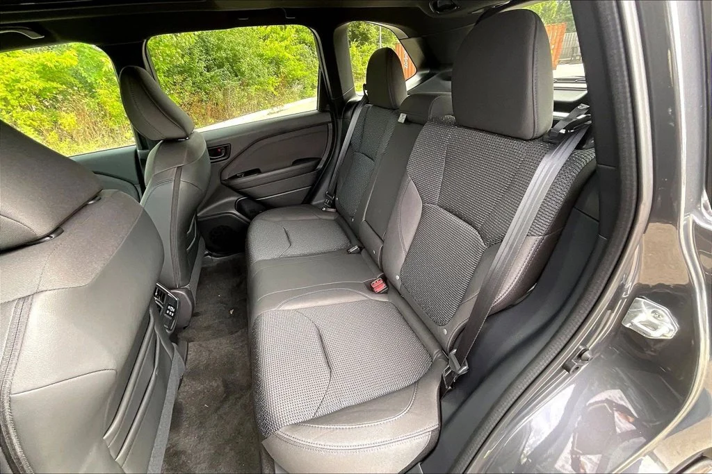 New 2026 MAGNETITE GRAY METALLIC Subaru Premium image 10