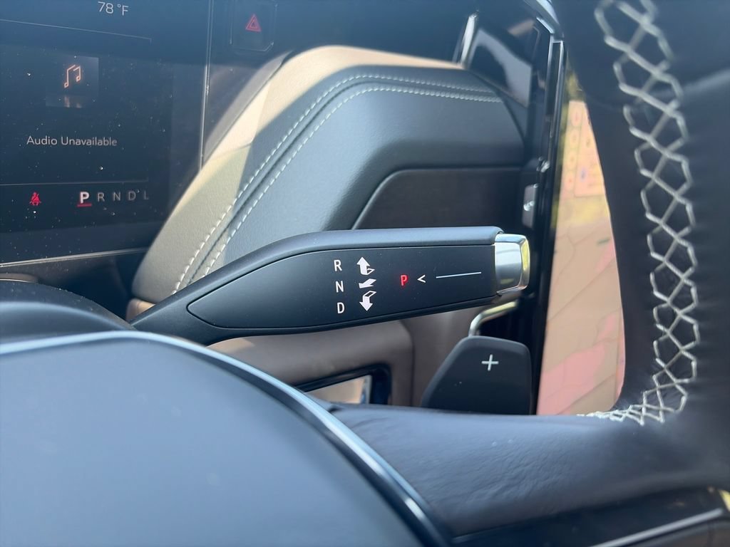 2026 GMC Yukon Denali Ultimate - Photo 47