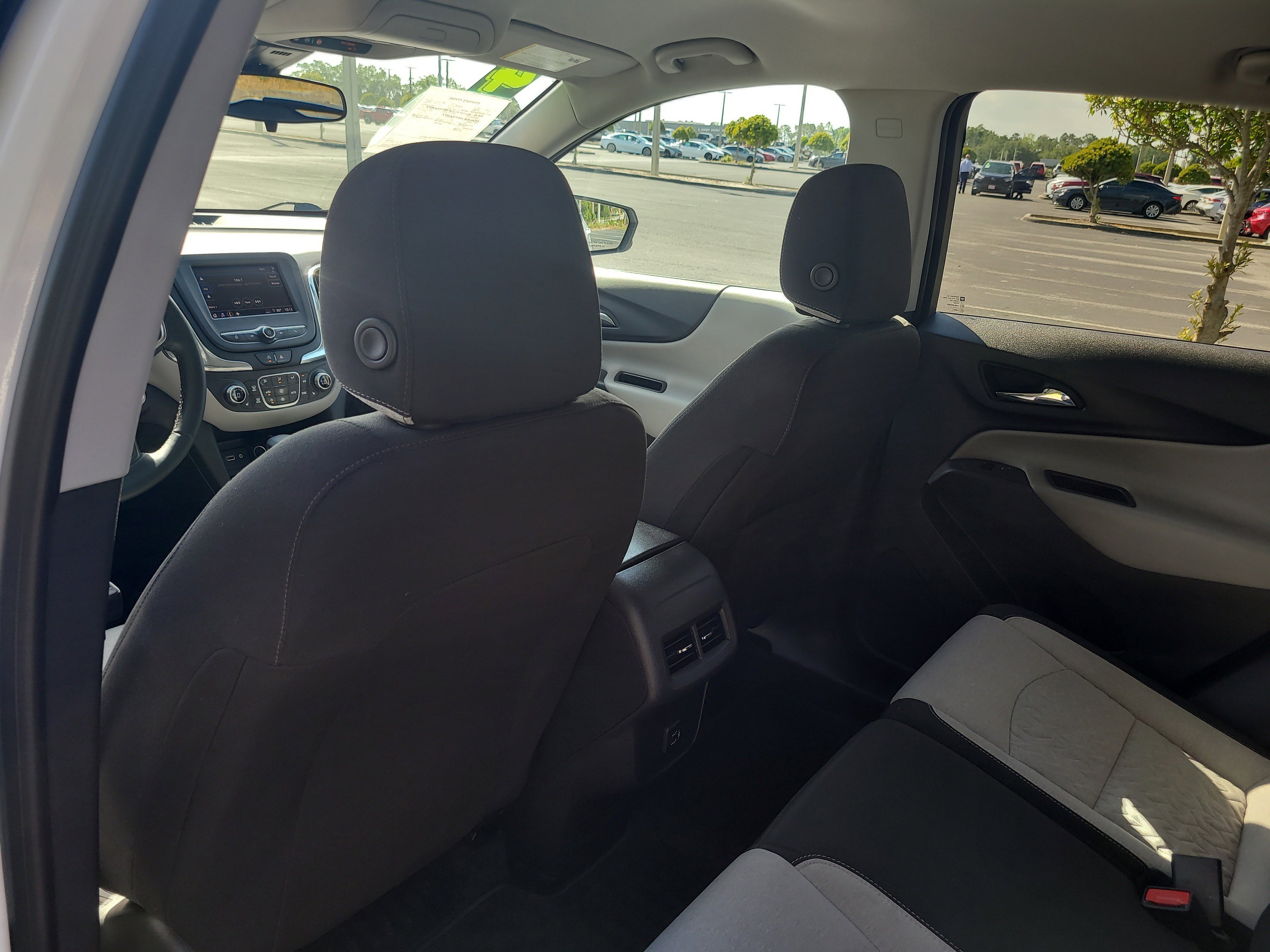 Used 2024 Summit White Chevrolet LT image 12