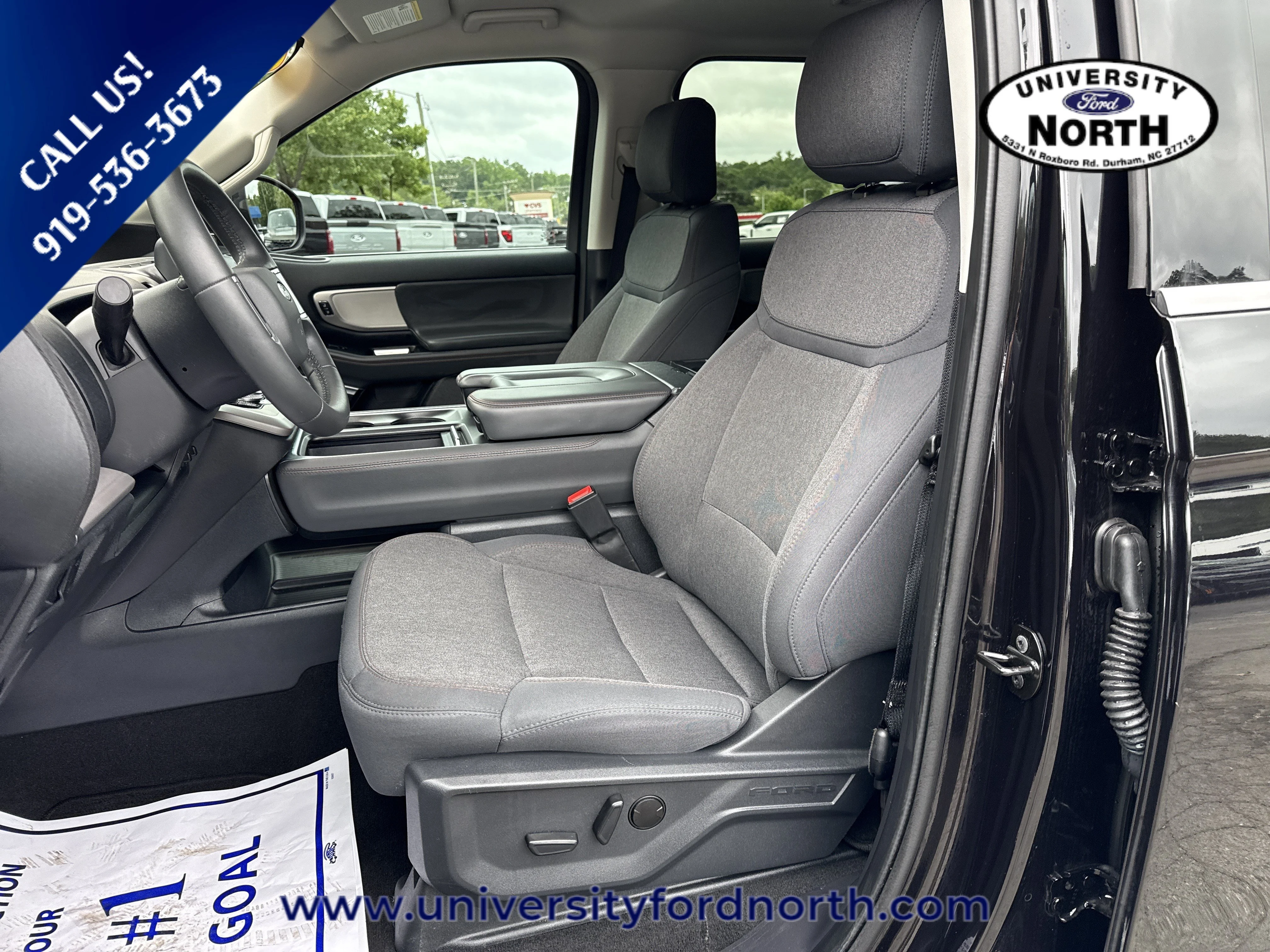 Used 2025 Agate Black Metallic Ford Active image 16