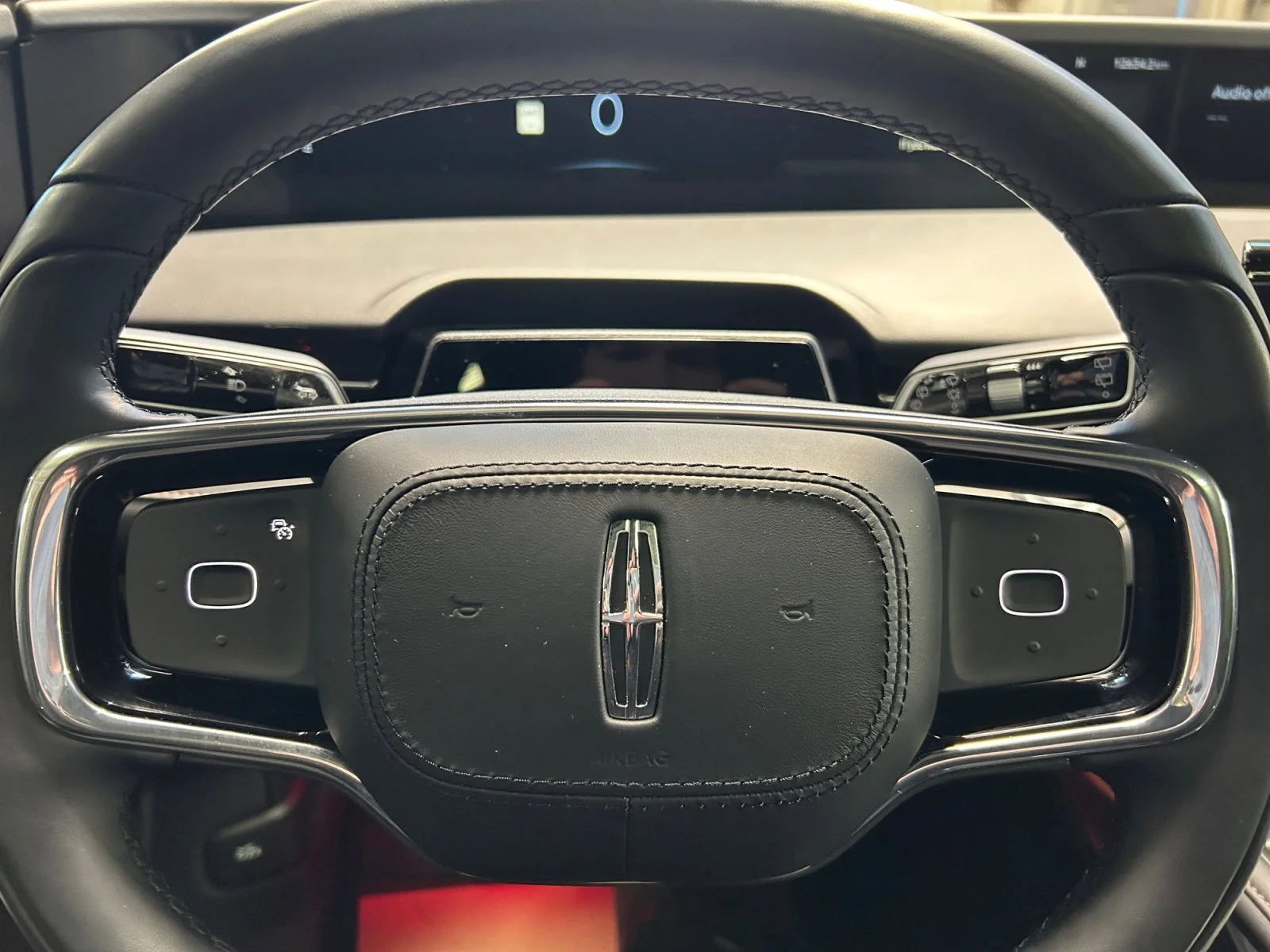 Used 2025 BLACK Lincoln PREMIERE AWD image 27