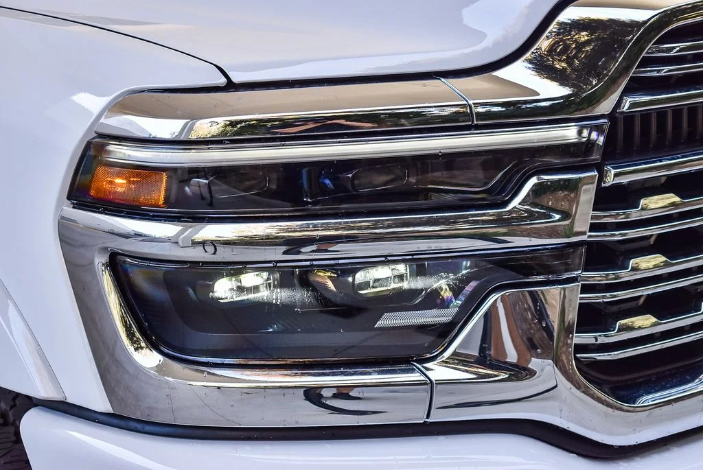 New 2026 Bright White Clear-Coat Exterior Paint RAM Limited image 8