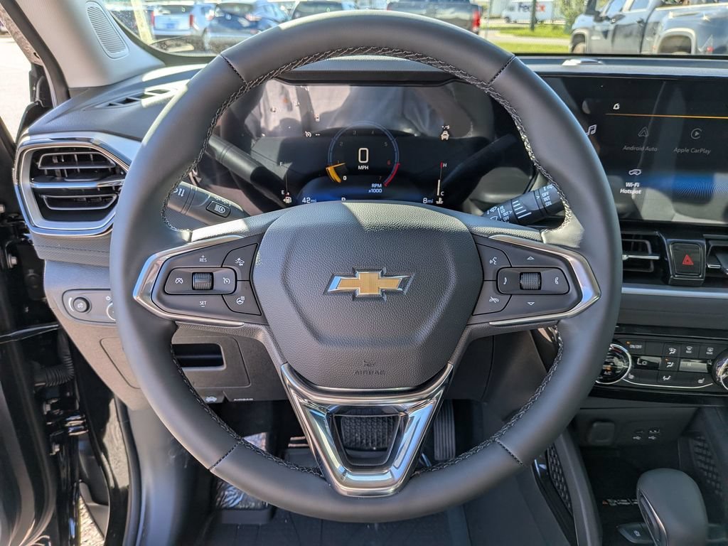 New 2026 Mosaic Black Metallic Chevrolet LT image 15