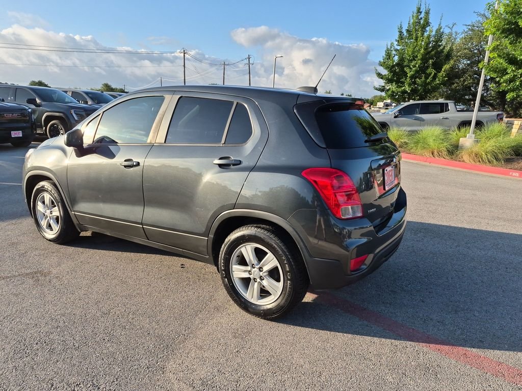 Used 2020 Gray Chevrolet LS image 7