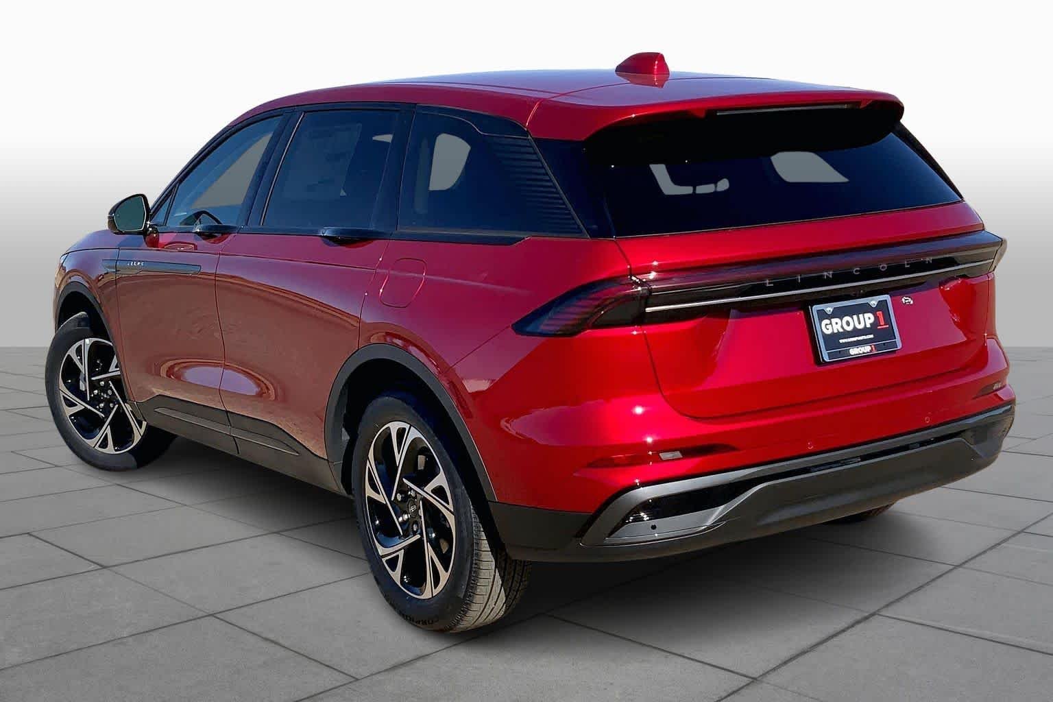 New 2026 Red Carpet Metallic Tinted Clearcoat Lincoln Premiere image 12