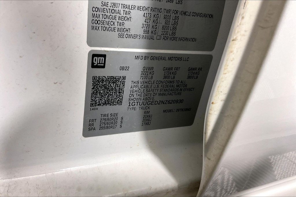 Used 2022 WHITE FROST TRICOAT GMC Denali image 17