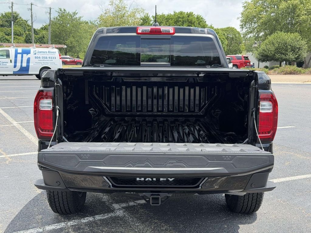 2026 GMC Canyon AT4 - Photo 14