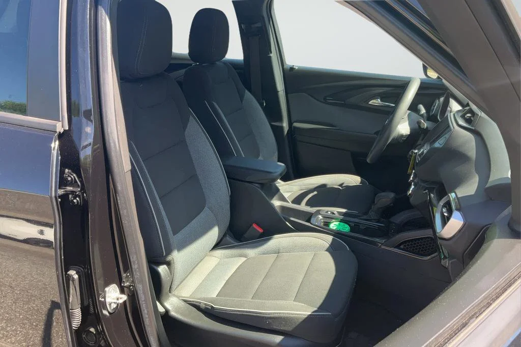 2022 Chevrolet Trailblazer LS - Photo 20