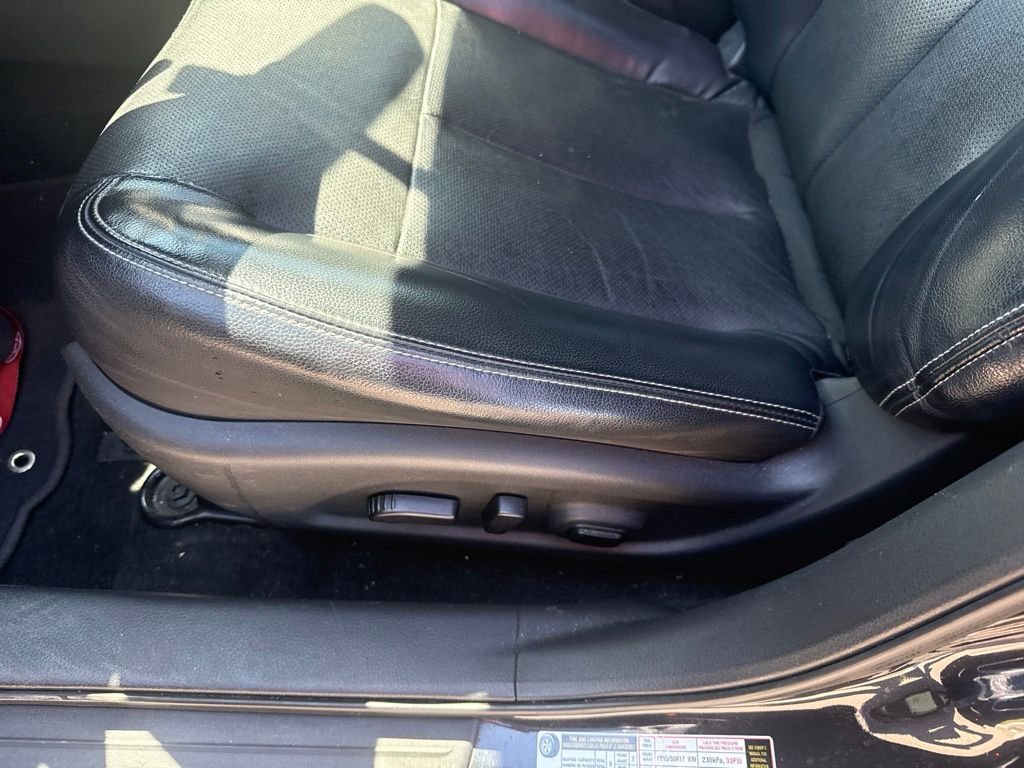 Used 2018 Blue Nissan 2.5 SL image 29