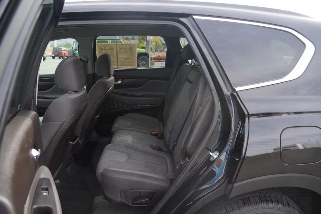 Certified Used 2020 Black Hyundai SE image 28