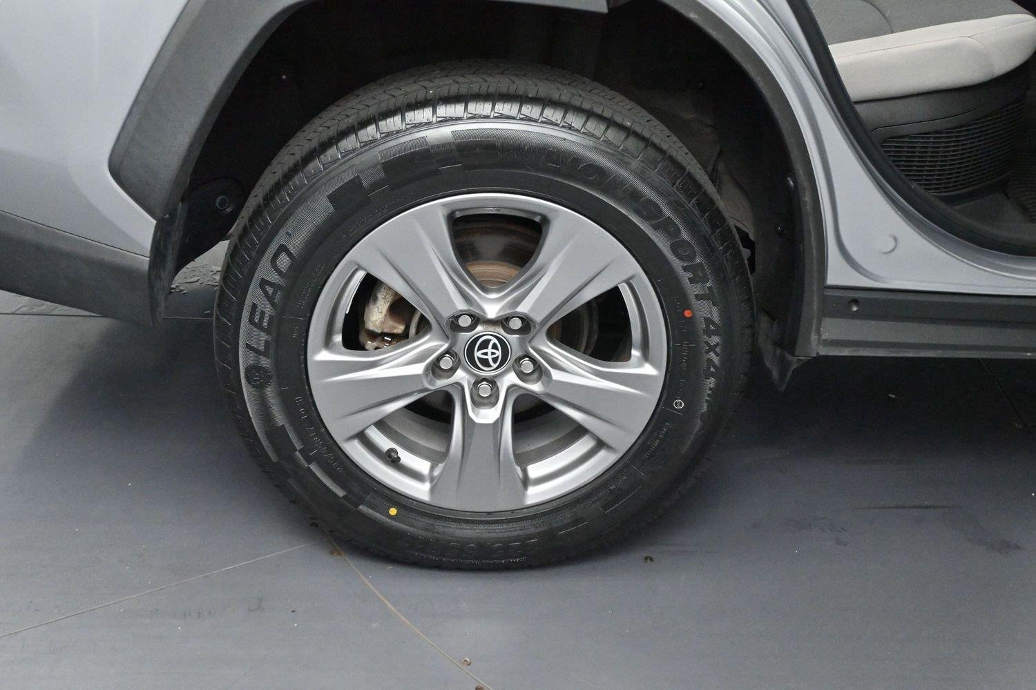 Used 2023 Silver Sky Metallic Toyota XLE image 33