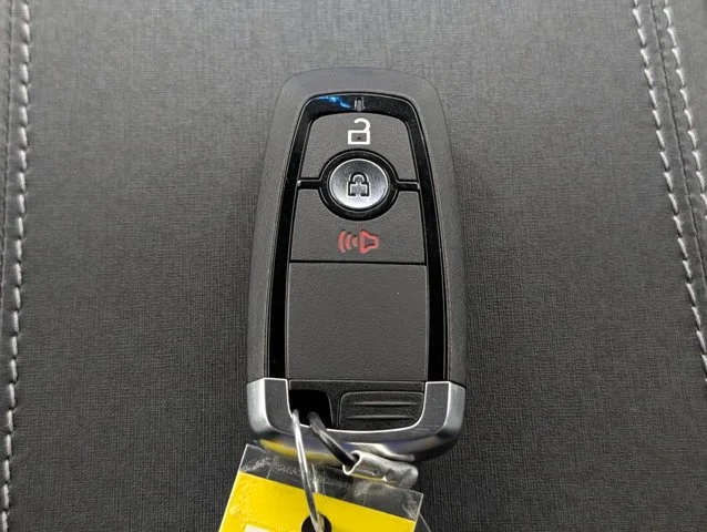 New 2026 Avalanche Gray Ford Big Bend® image 50