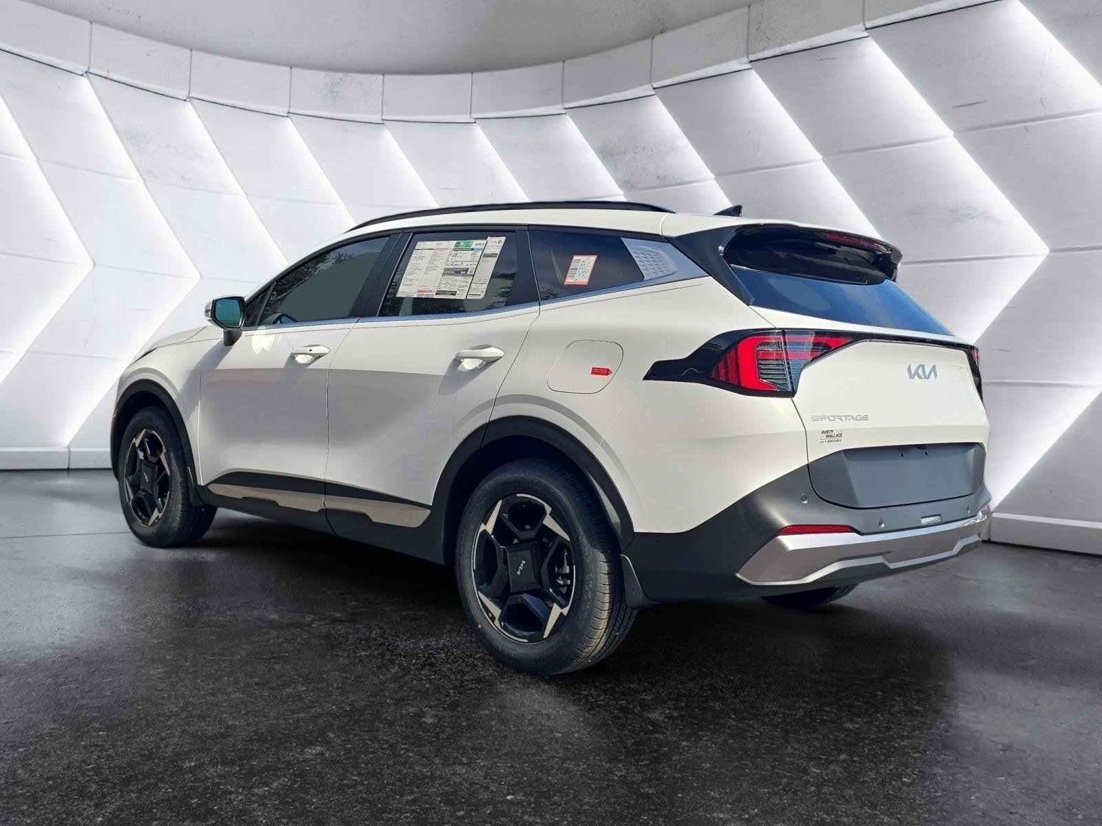 New 2026 Glacial White Pearl Kia EX image 3
