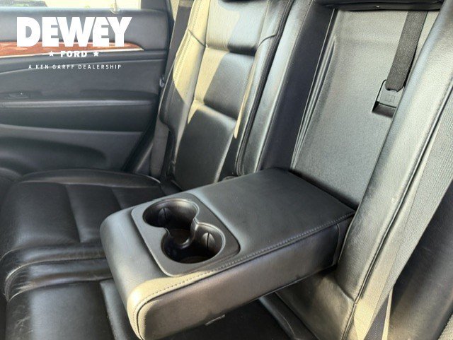 Used 2011 Mineral Gray Clearcoat Metallic Jeep Overland image 26