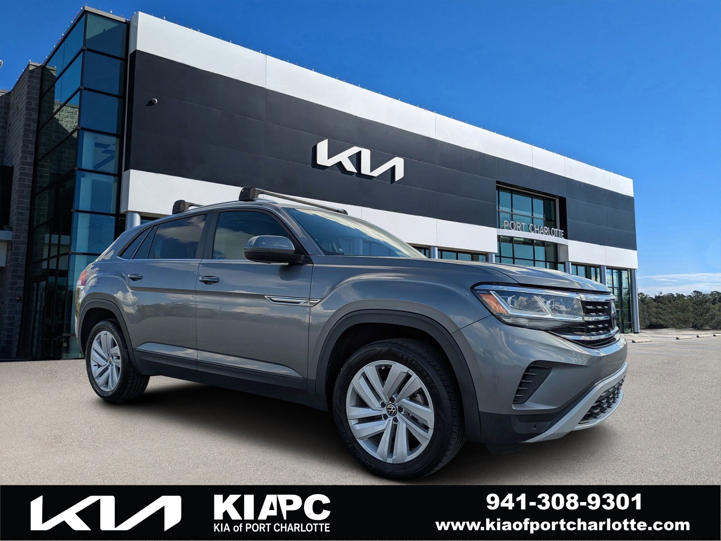 2023 Volkswagen Atlas Cross Sport SE w/Tech