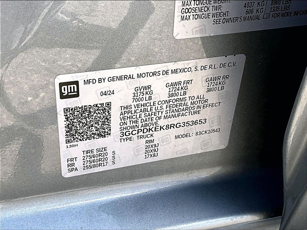 Used 2024 Gray Chevrolet LT image 36