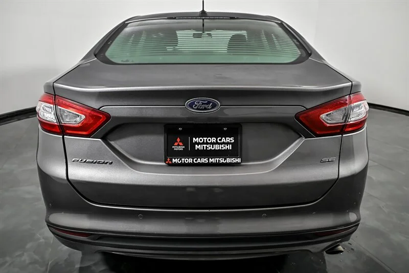 Used 2013 Sterling Gray Metallic Ford SE image 8