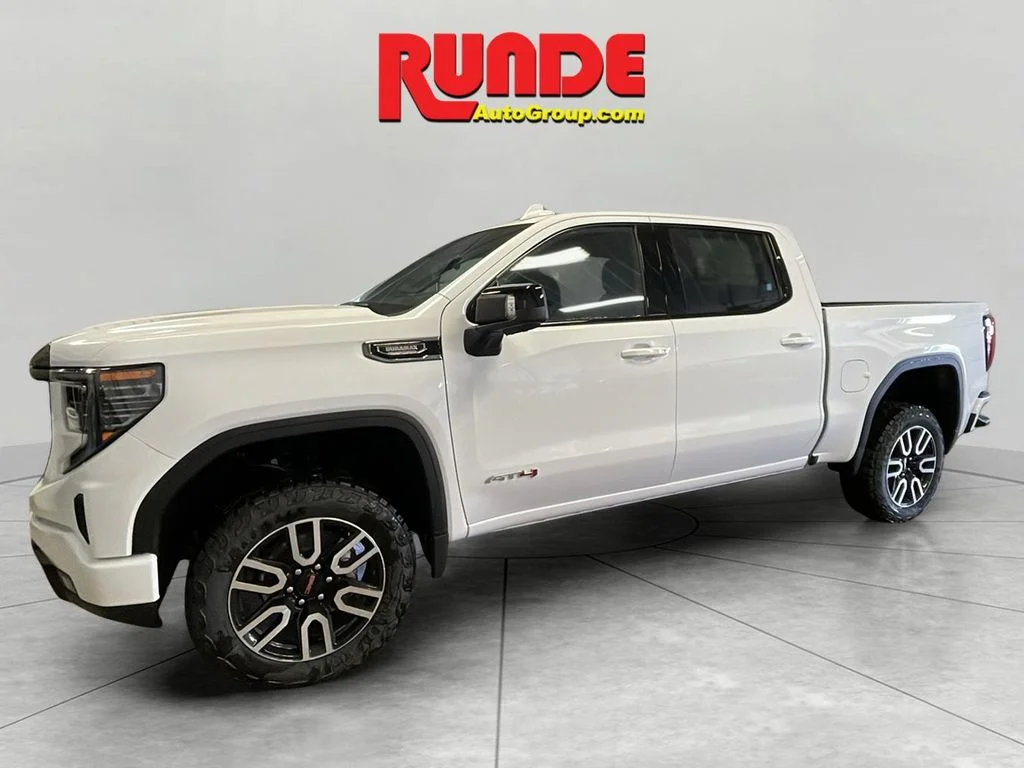 Used 2025 Summit White GMC AT4 image 1