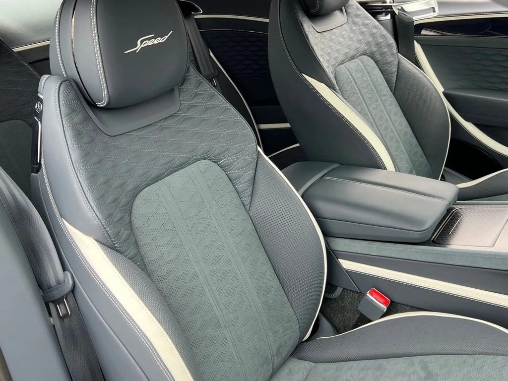 Used 2025 Blue Bentley Speed image 41