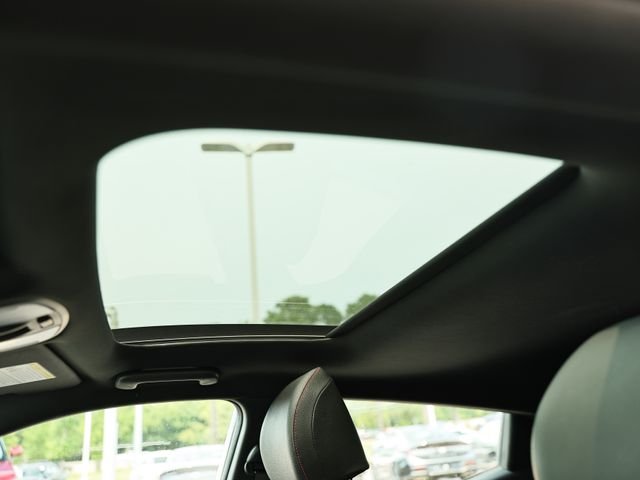 Used 2019 Chalk White Hyundai 2.0 Premium image 40