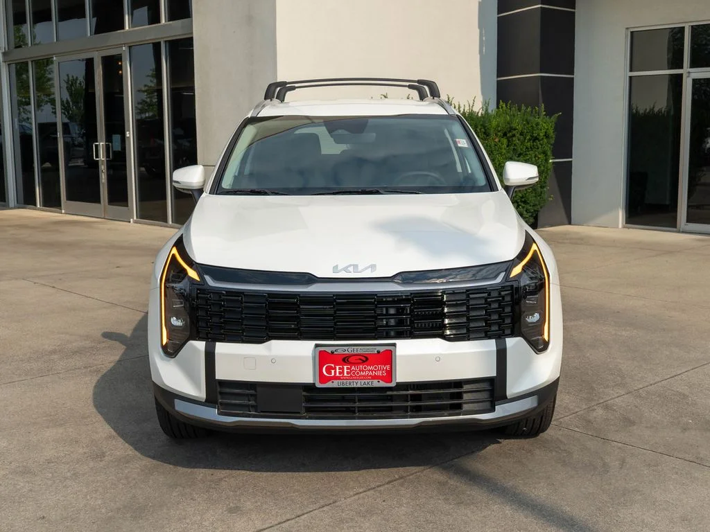 New 2026 Snow White Pearl Kia EX image 2