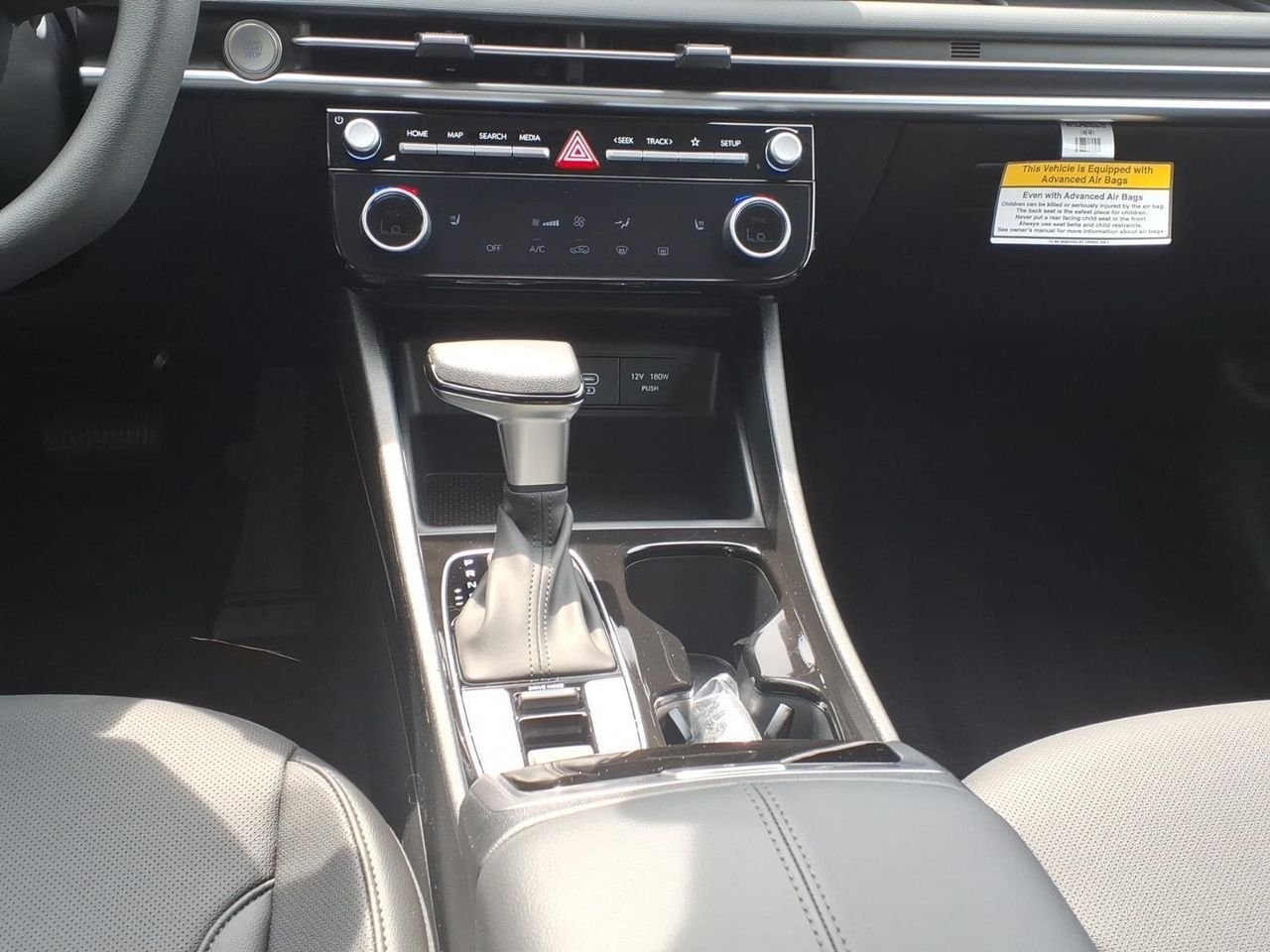 New 2026 Hampton Gray Hyundai SEL Plus AWD image 19