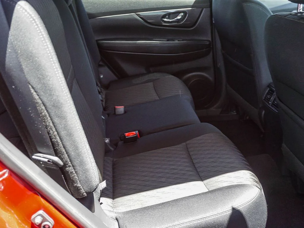 Used 2018 Red Nissan SV image 13