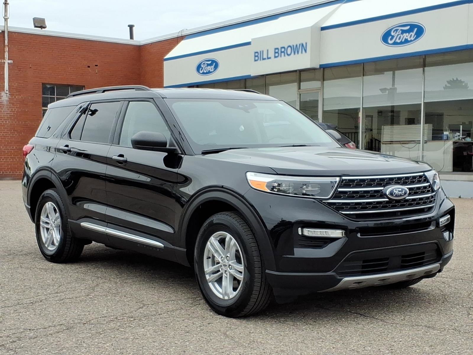 2024 Ford Explorer XLT 4WD's photo