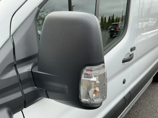 New 2026 Oxford White Ford Base image 12