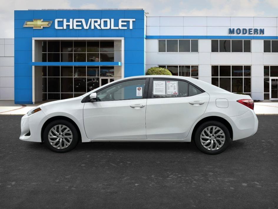 Used 2018 Super White Toyota LE image 2