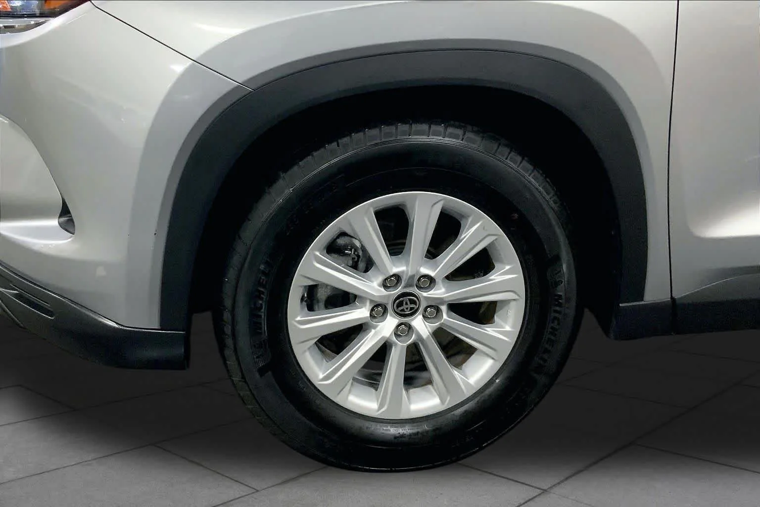 Used 2025 Celestial Silver Metallic Toyota XLE image 11
