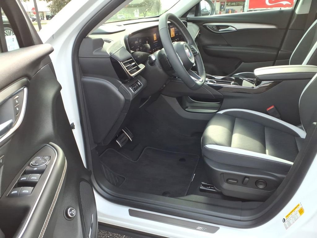 2026 Buick Envision Sport Touring - Photo 17