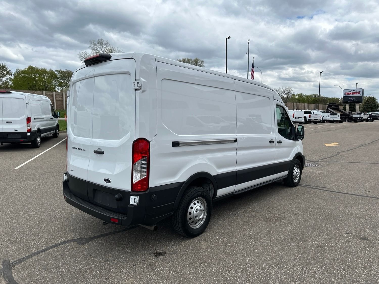 Used 2024 White Ford Base image 5