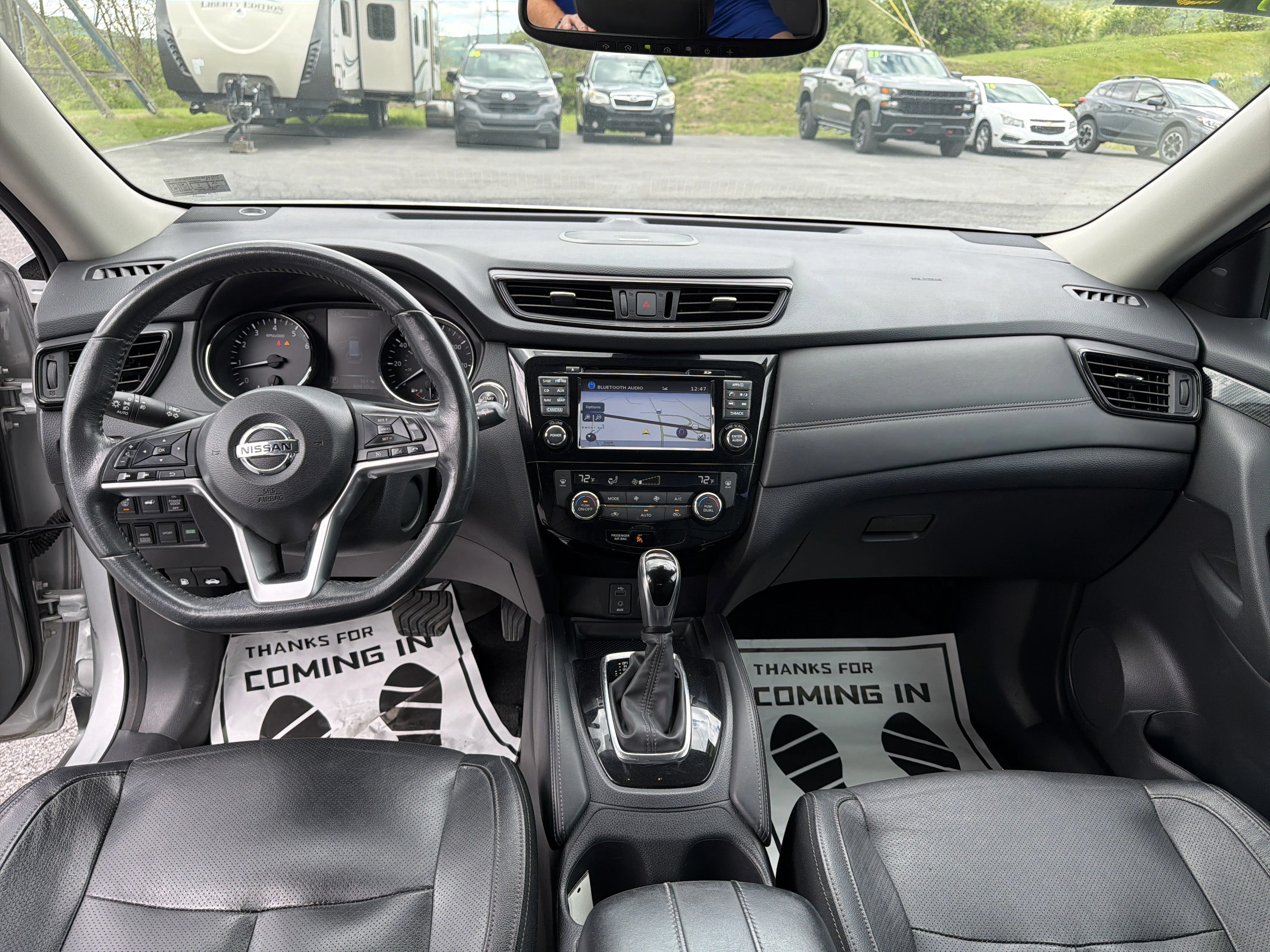 Used 2017 Brilliant Silver Nissan SL image 16