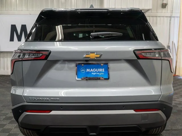 2027 Chevrolet Equinox LT - Photo 6