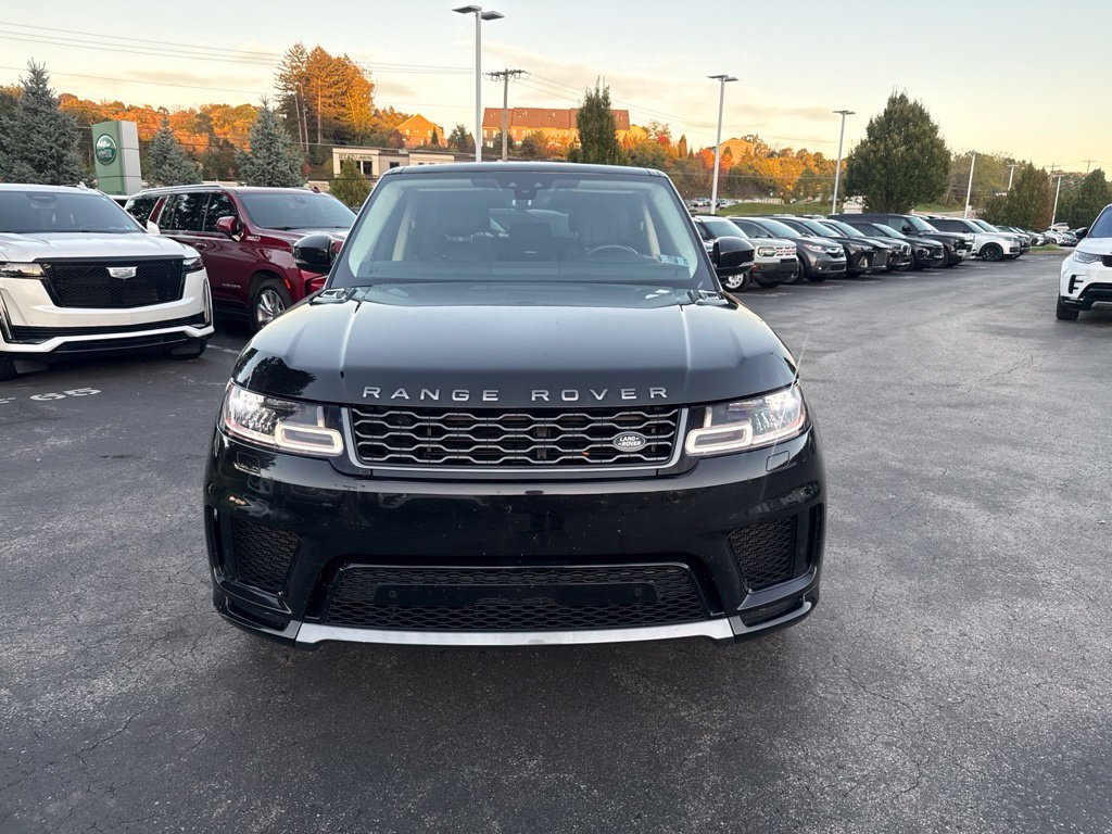 Used 2022 Black Land Rover HSE Silver Edition image 2