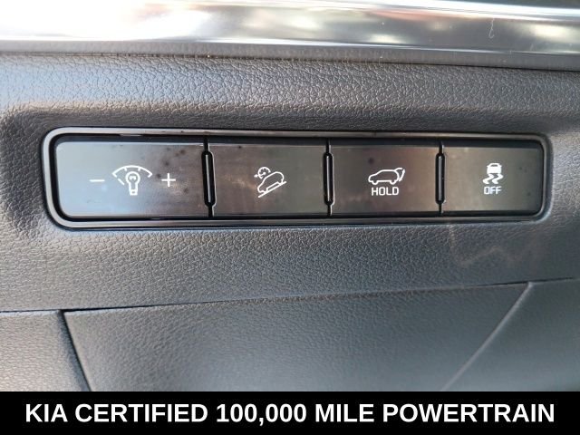 Used 2025 White Kia SX image 19