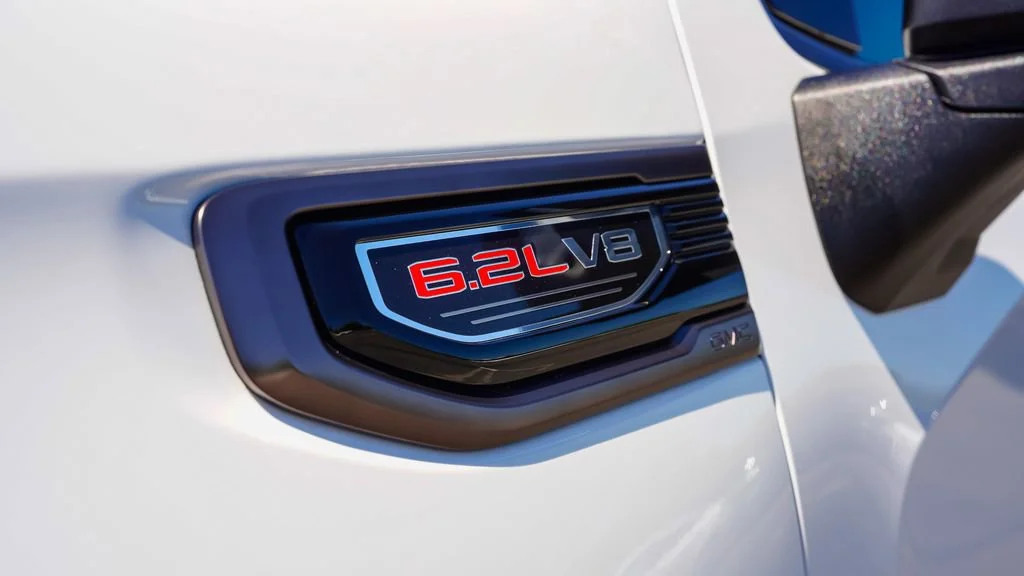2026 GMC Sierra 1500 AT4X - Photo 12