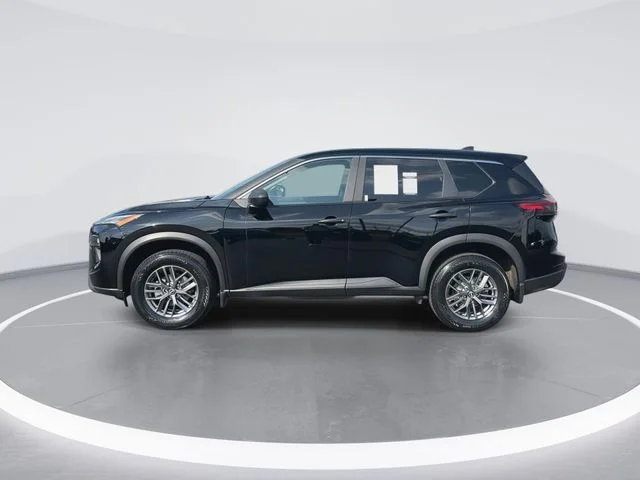 Used 2025 Black Nissan S image 5