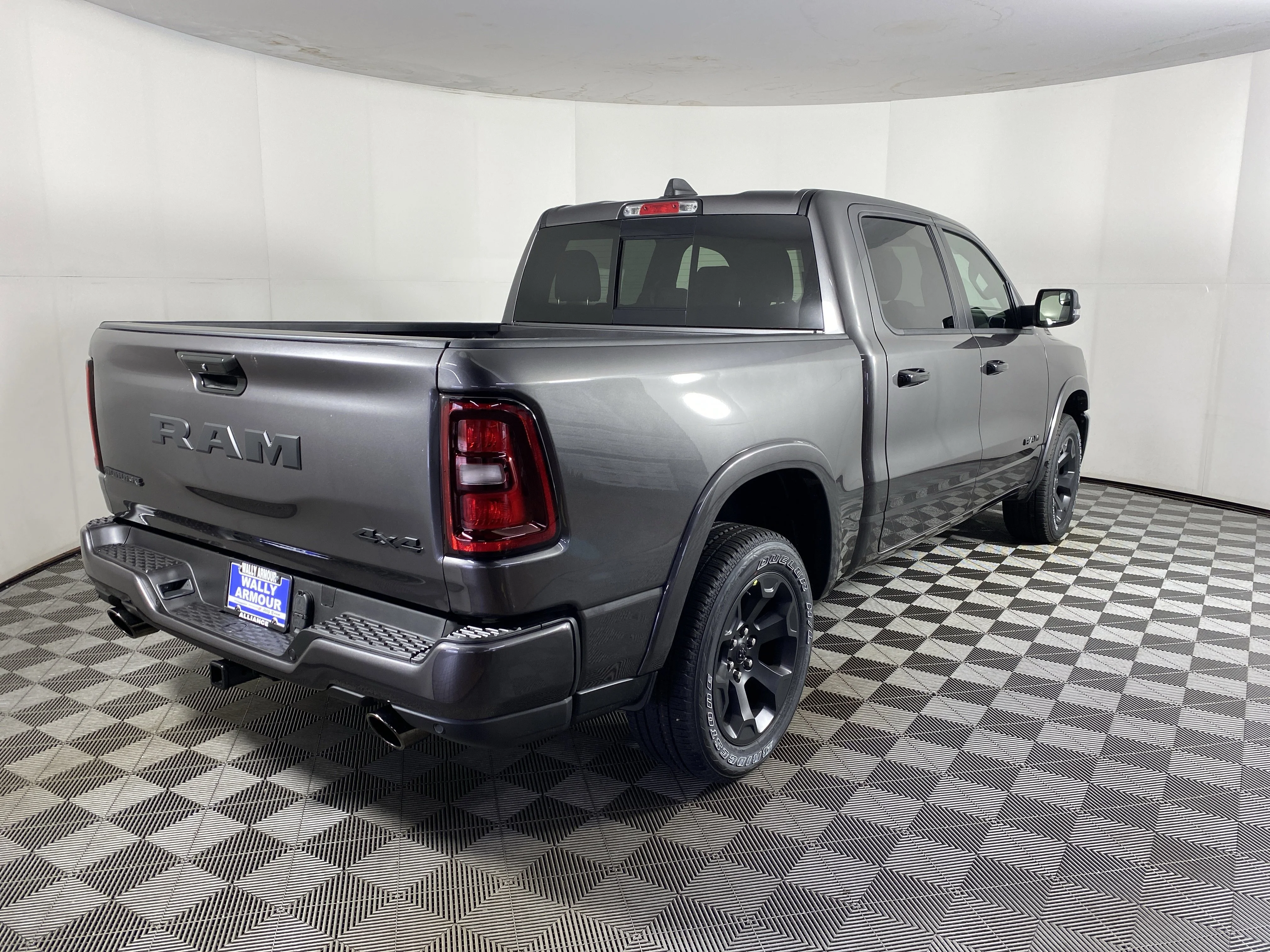 New 2026 Granite Crystal Metallic Clear-Coat Exterior Paint RAM Big Horn/Lone Star image 7