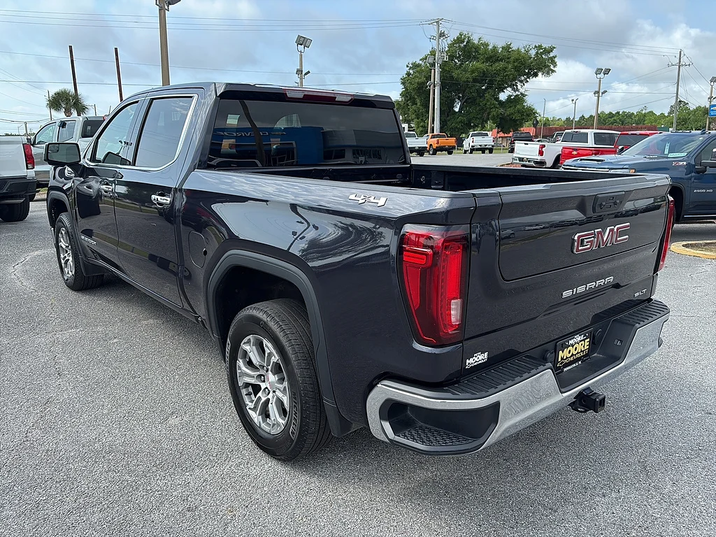 Used 2025 Titanium Rush Metallic GMC SLT image 6