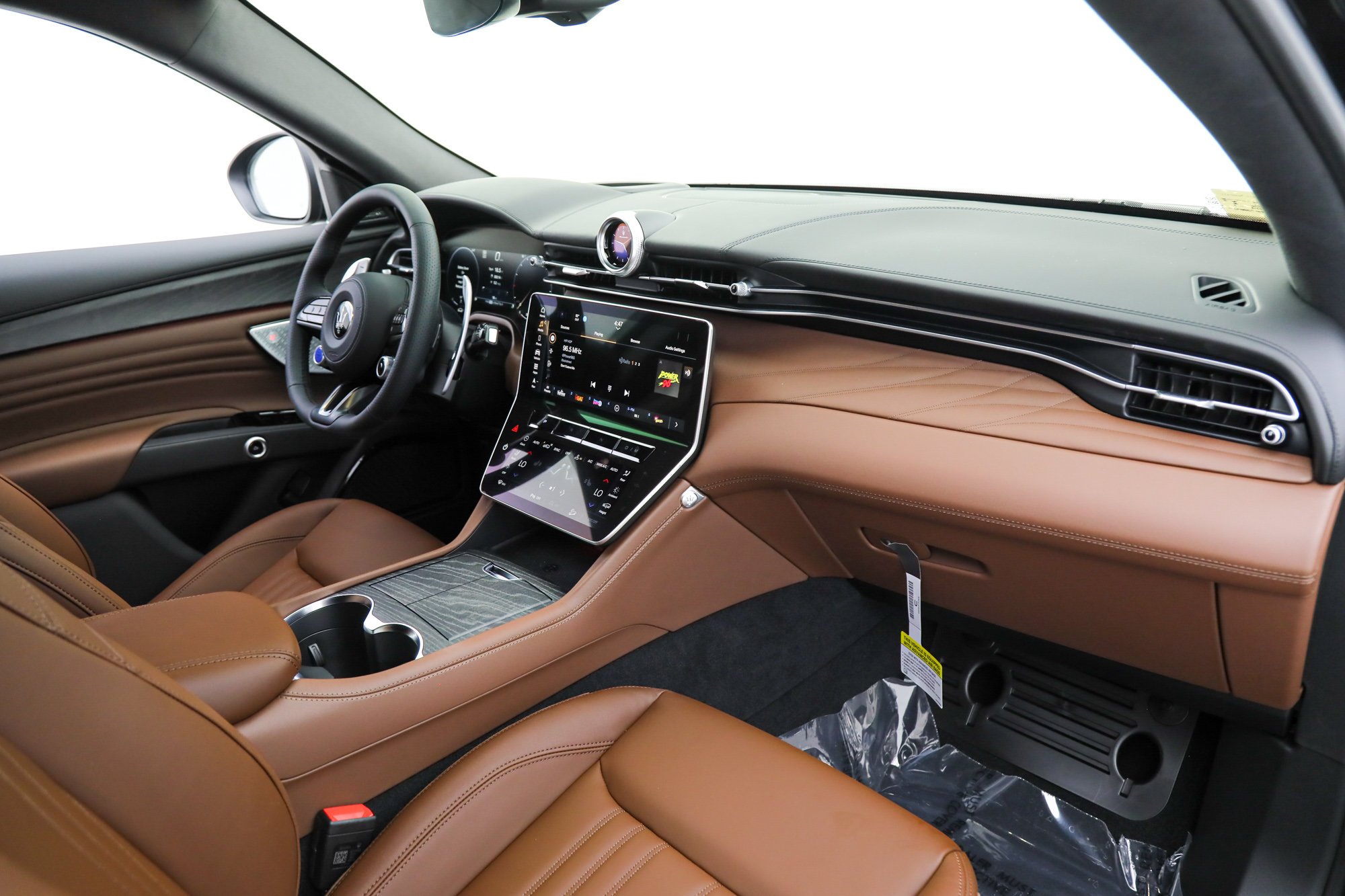 New 2026 Black Maserati Modena image 10