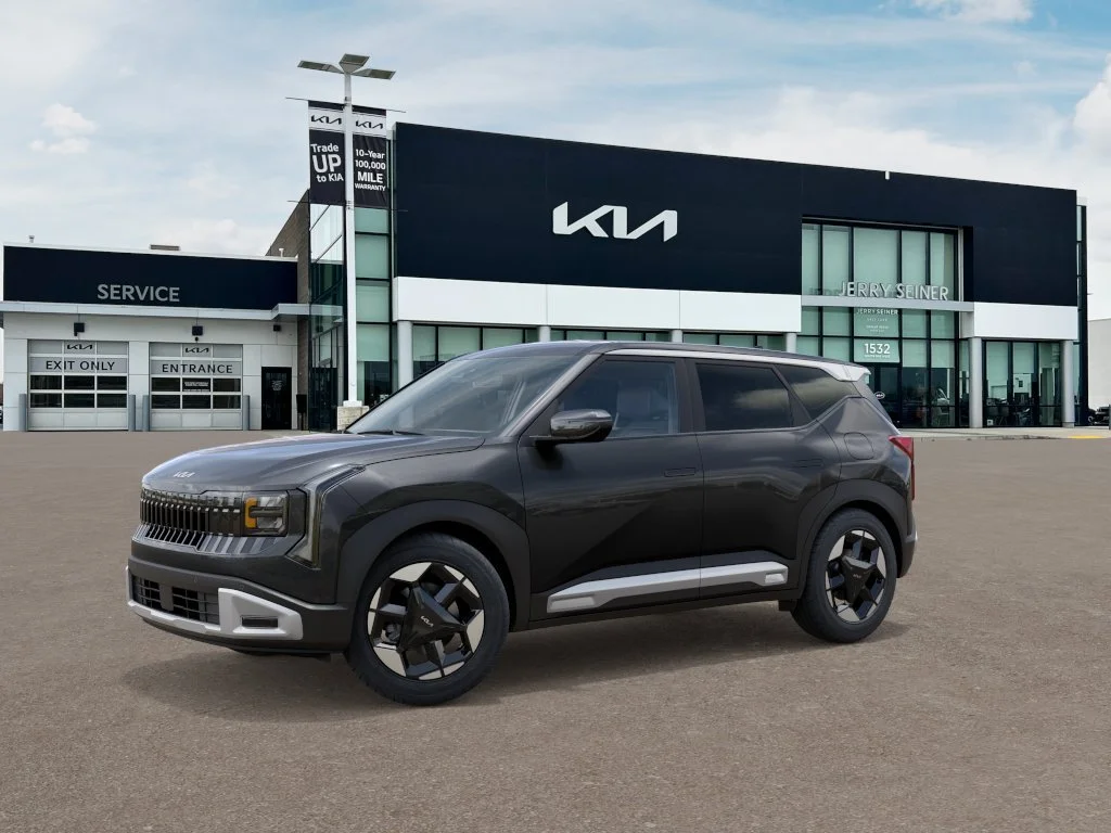 New 2027 Gray Kia S image 3